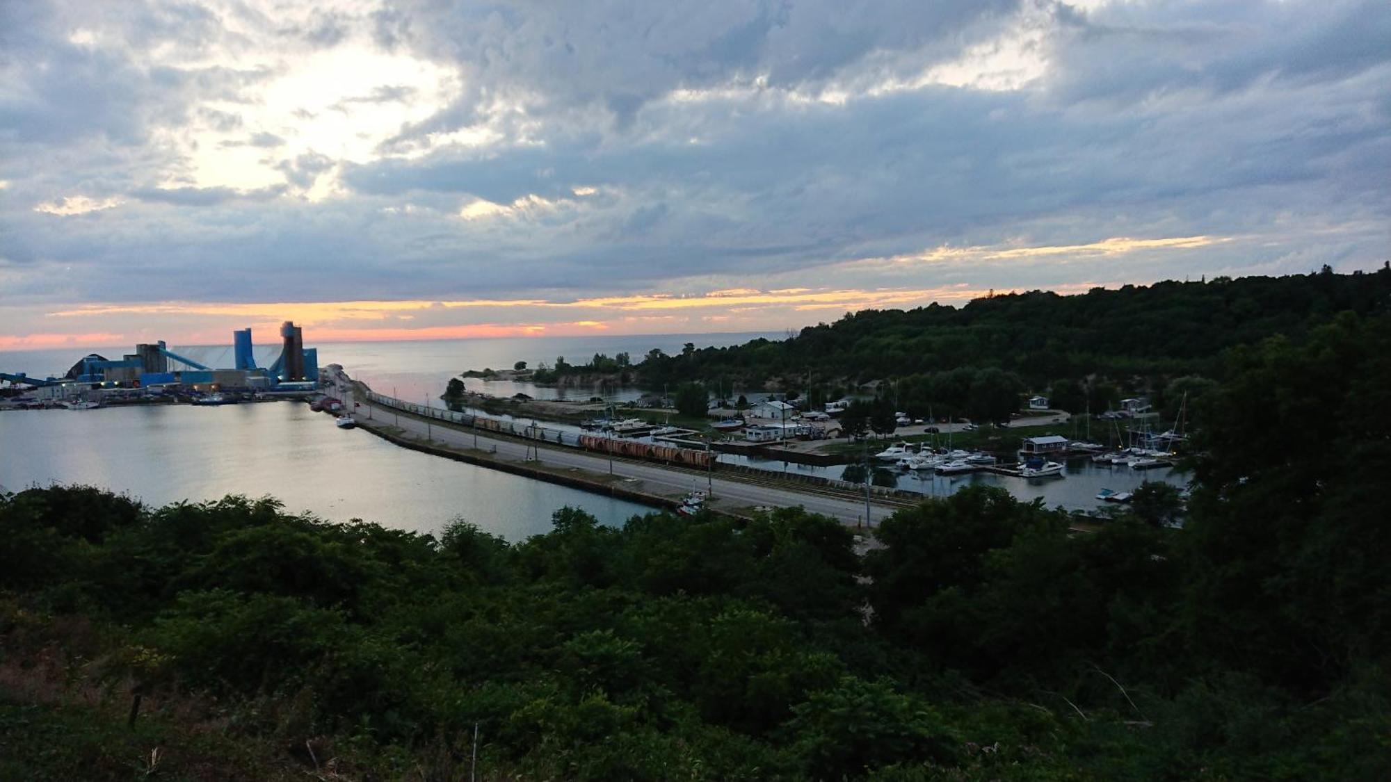 Colborne Bed And Breakfast Годерич Экстерьер фото